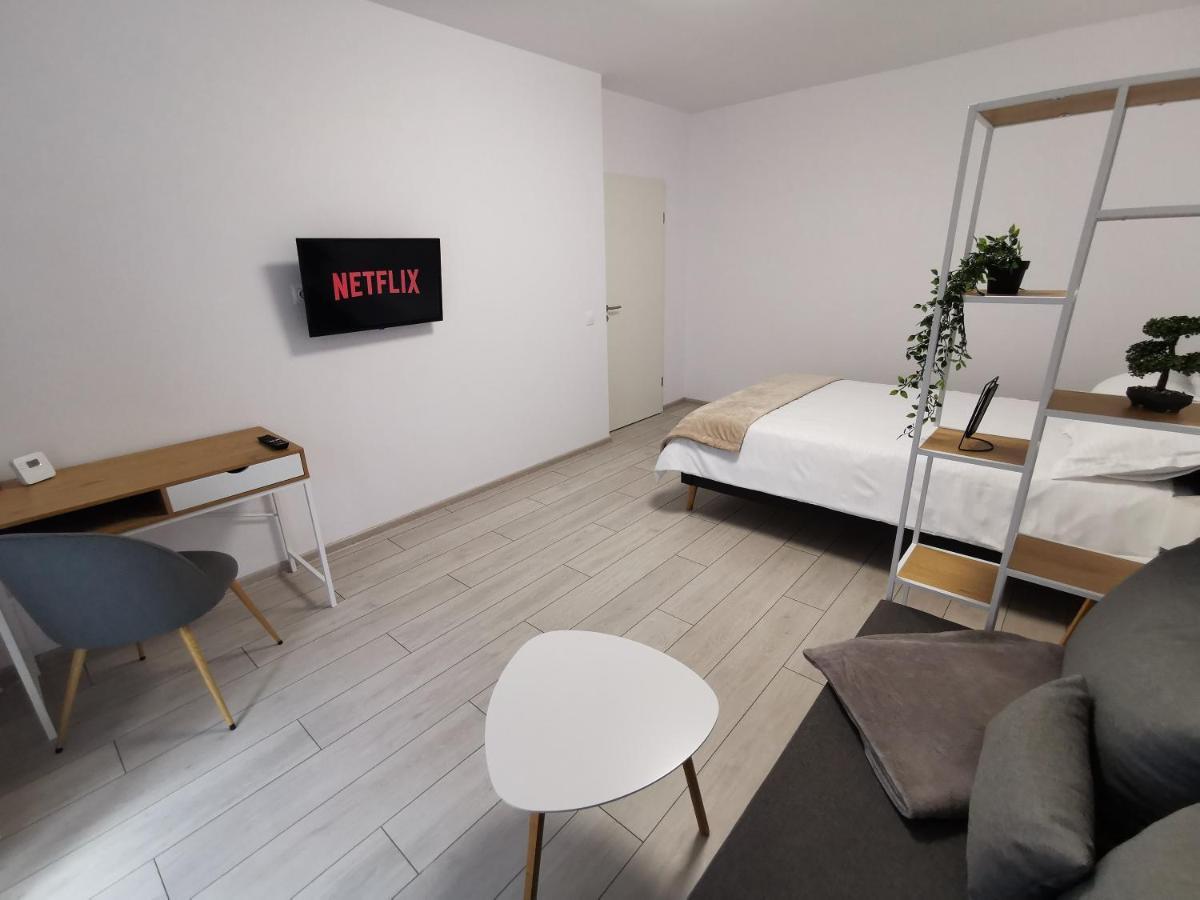 Kronbed Apartments Брашов Экстерьер фото